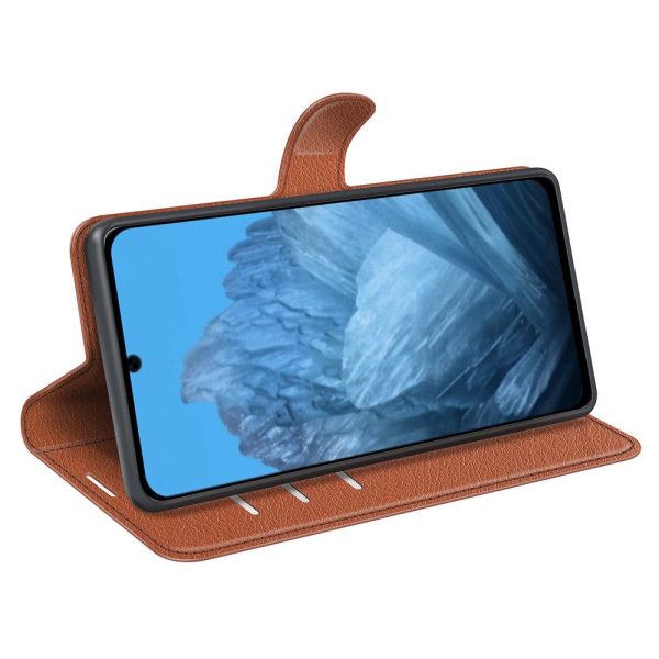 Classic Google Pixel 9 flip case - Brown For Cheap