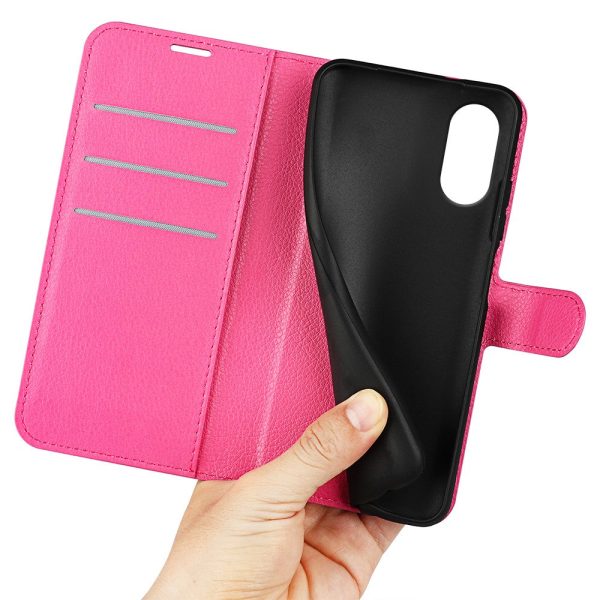 Classic Motorola Moto G Play (2024) flip case - Rose Fashion